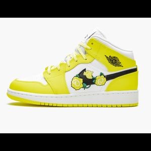 Jordan 1 Mid Dynamic Yellow Floral Grade school